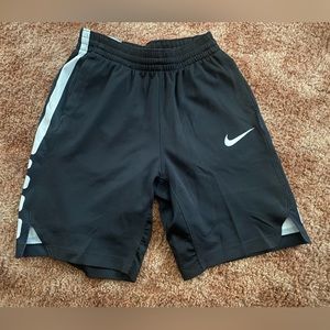 Boys Nike shorts Large